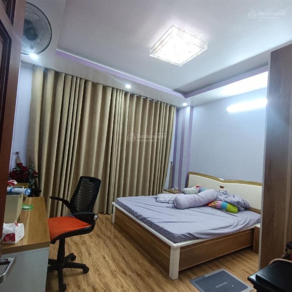 Bán nhà đông ngạc, thụy phương, dân xây, 10m ra ô tô tránh, ô tô đỗ cửa, nhà vượng khí 35m2, 5.8 tỷ