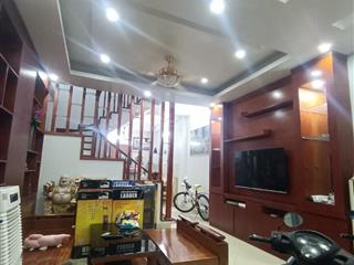 Bán nhà đông ngạc, thụy phương, dân xây, 10m ra ô tô tránh, ô tô đỗ cửa, nhà vượng khí 35m2, 5.8 tỷ