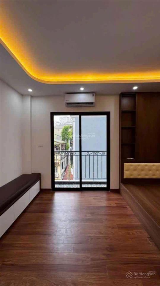 Bán nhà võ chí công, 6 tầng thang máy, 30m ra ô tô, dân trí cao, an ninh đỉnh, 45m2 11 tỷ có bớt