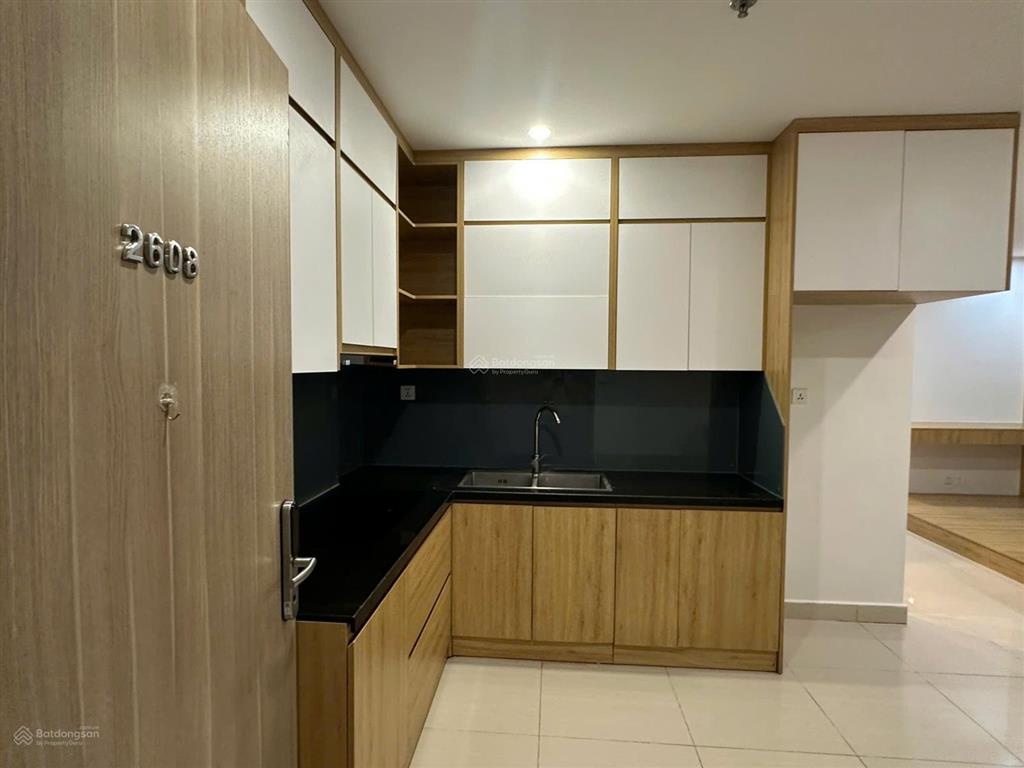 Căn góc cực thoáng, diện tích lớn, 2 phòng ngủ giá chỉ 9tr vinhomes gia lâm
