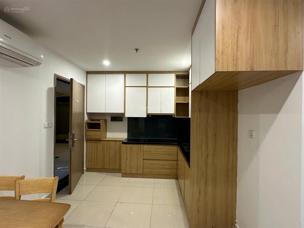 Căn góc cực thoáng, diện tích lớn, 2 phòng ngủ giá chỉ 9tr vinhomes gia lâm
