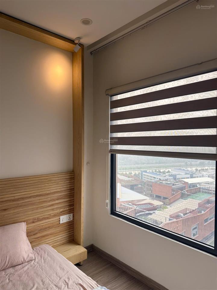 Em hải anh cho thuê gấp căn 2 ngủ 1 vs siêu đẹp view đẹp tại vinhomes ocean park 1 gia lâm