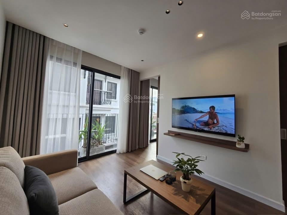 Căn hộ 1 phòng ngủ cao cấp  tiện nghi  an ninh ngay trung tâm quận 3  45m2 | ngay cv tao đàn