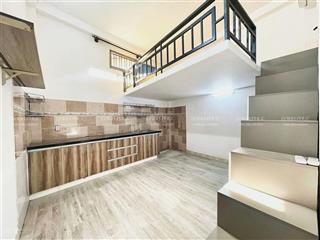 Căn trệt gác xép mới set up full nội thất cửa sổ trời, gần công viên văn hoá phú nhuận