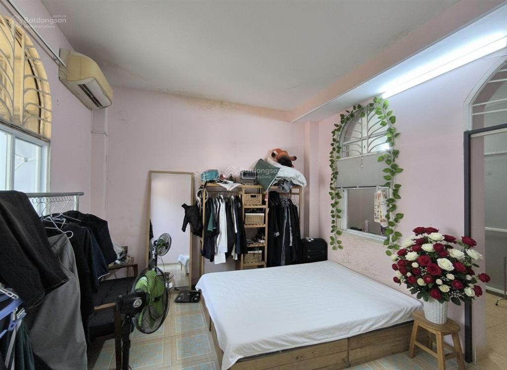 Căn hộ dv 1pn tách bếp 2 ban công thoáng full nội thất, kế bên cao ốc phú nhuận