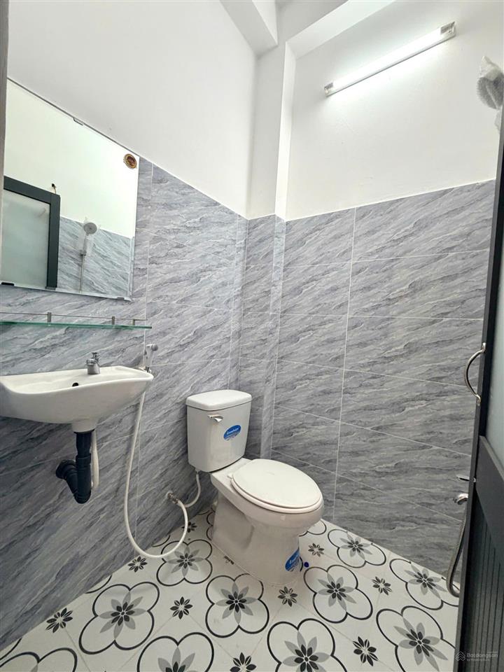 Nguyên seal 1pn ban công sẵn nội thất tiện nghi gần coopmart nhiêu lộc