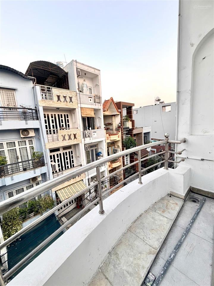 Nguyên seal 1pn ban công sẵn nội thất tiện nghi gần coopmart nhiêu lộc