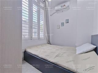 Căn góc 2pn cửa sổ trời full nội thất kế trường đại học công nghiệp