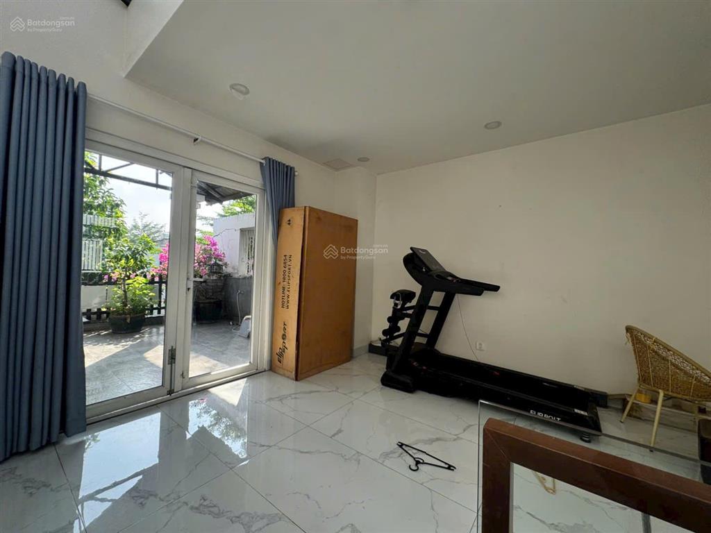 Bán nhà đẹp kdc bình hòa đường 10m, ô tô ngủ trong nhà giá 13,5 tỷ, còn thương lượng