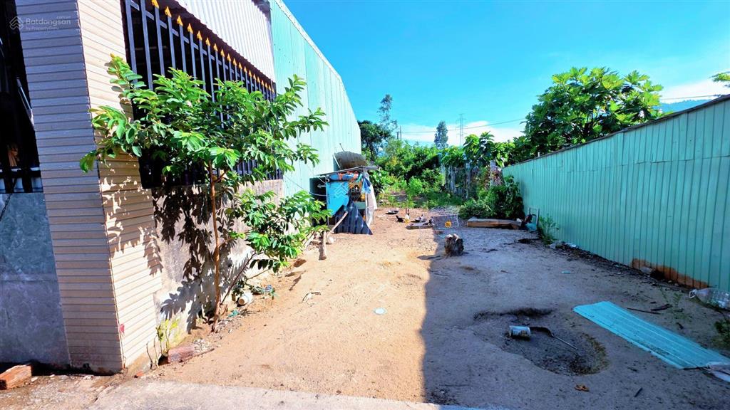 990 triệu/100m2 gần kcn hòa khánh, anh chủ cần thanh khoản