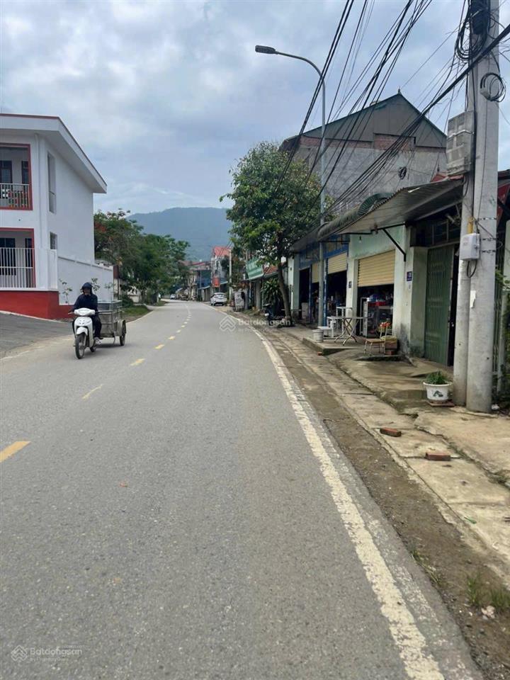 Hơn 2 tỷ bán 125m tại phú mãn, quốc oai