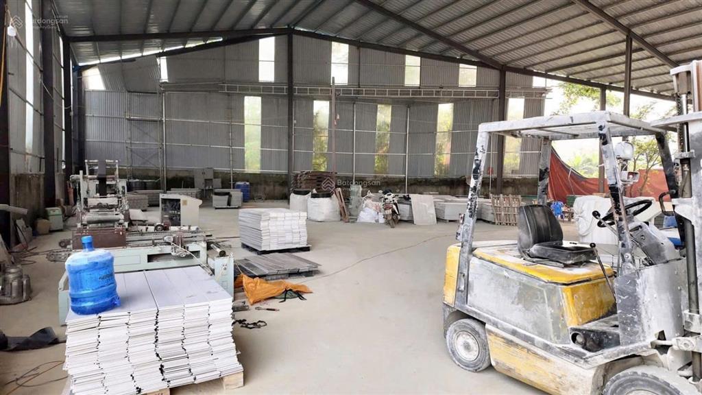 Hơn 2000m² có sẵn xưởng 1000m² tại yên xuân, hn