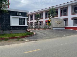 Chỉ hơn 2 tỷ bán 125m tại phú mãn, quốc oai. đường 2 ô tô