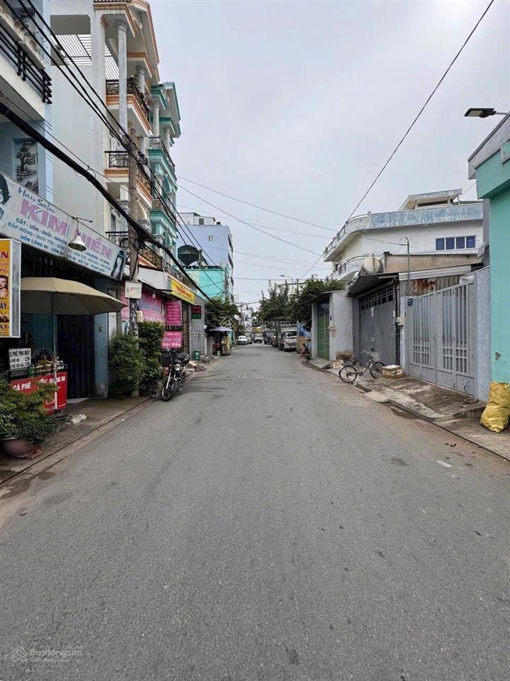 Kẹt tiền cần bán căn nhà bông văn dĩa, bình chánh. shr