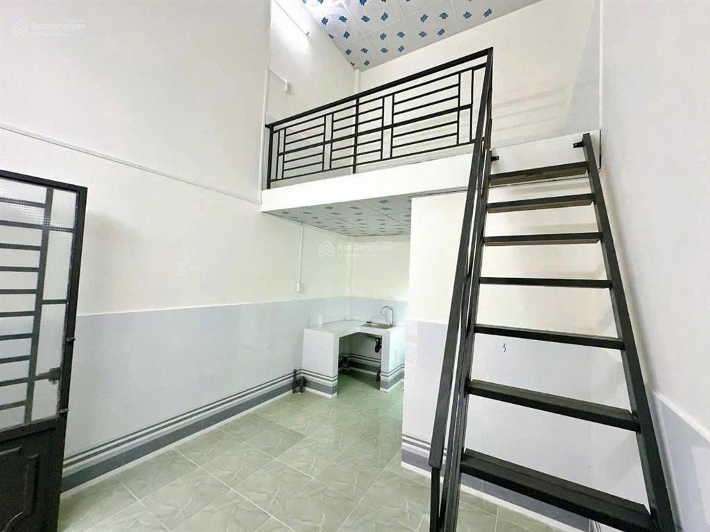 Không người trông coi cần bán dãy trọ đường số 3, xã hưng long ,bình chánh .