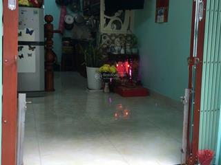Dì em kẹt tiền cần bán căn nhà đường d4, bình chánh. shr, hỗ trợ vay ngân hàng, giá 870 tr