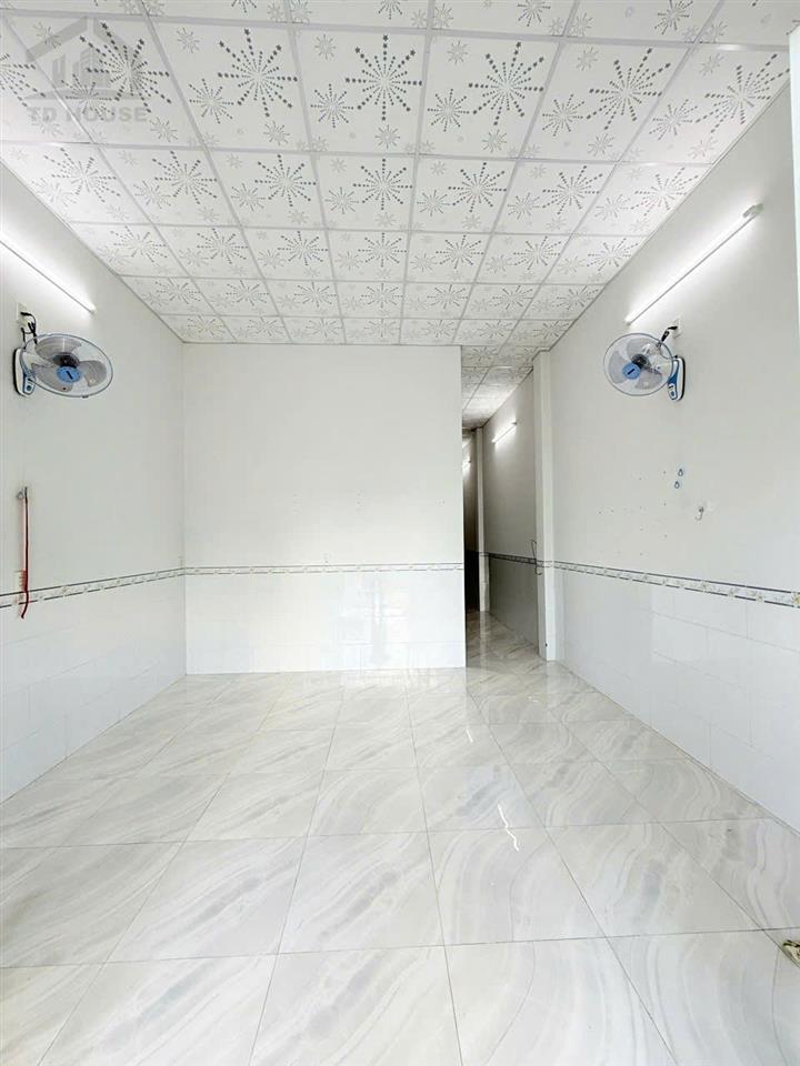 29. Nhà nguyên căn hẻm 127 Võ Văn Kiệt – Phù hợp ở kết hợp kinh doanh