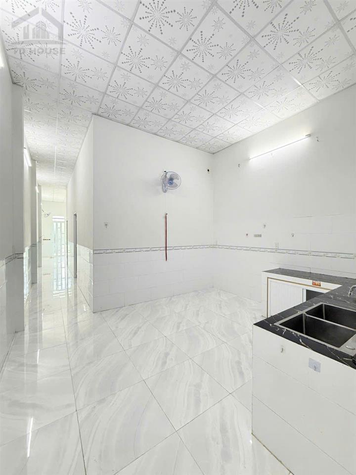 29. Nhà nguyên căn hẻm 127 Võ Văn Kiệt – Phù hợp ở kết hợp kinh doanh