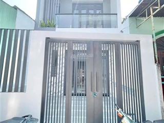 Nhà trệt lầu gần trung tâm hành chính dĩ an