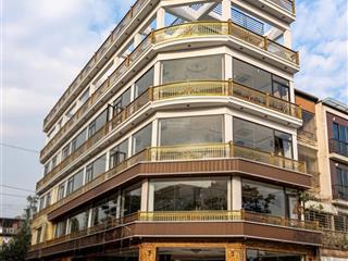 Hiếm  tôi cho thuê nhà 121m2 5t, thang máy, gần linh lang, phan kế bính, đào tấn, ba đình 35 triệu