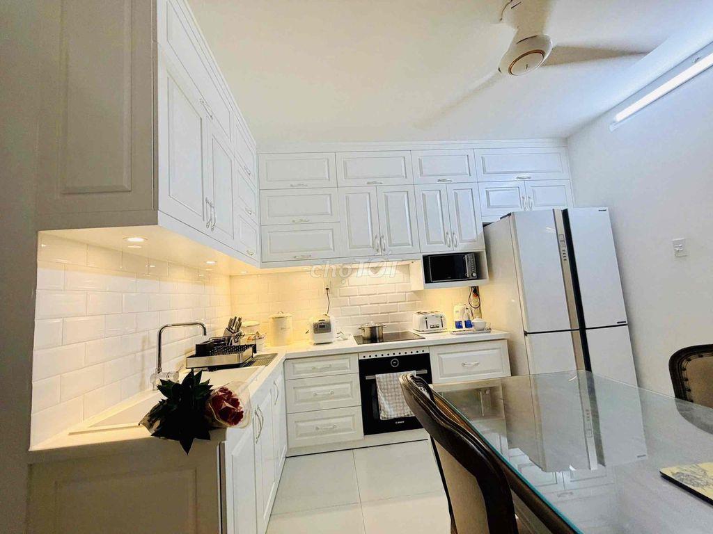 Nhà 3 tầng-45m2- đi bộ ra hẻm xe hơi- hẻm thông- nhà đẹp- mới!