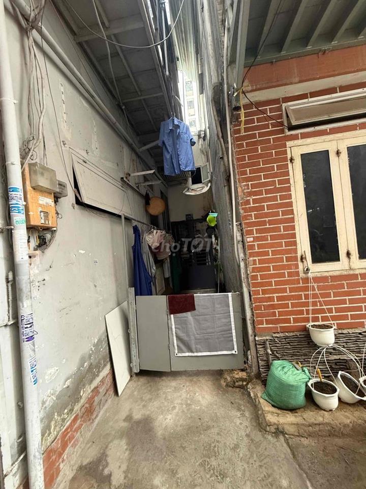 SHR- nhỉnh 2 tỷ- sát bên Chung cư- chợ Thạch Đà