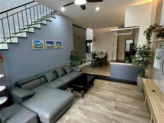 Mặt bằng kinh doanh- full nội thất- bàn giao nguyên căn-
