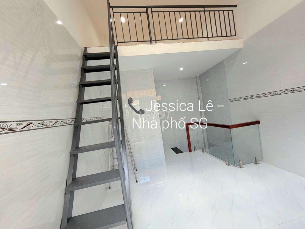 VF3 ĐỔ CỬA, 2 TẦNG KIÊN CỐ, SINH LỜI NGAY, GIỮA CHỢ VẢI PHÚ THỌ HÒA TT