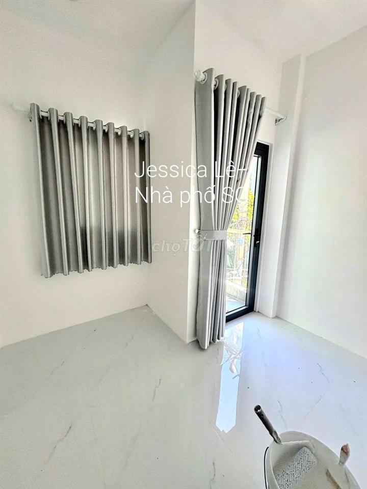 LÔ GÓC THOÁNG, 5' RA MẶT TIỀN ÂU CƠ CHỈ 2.8 TỶ