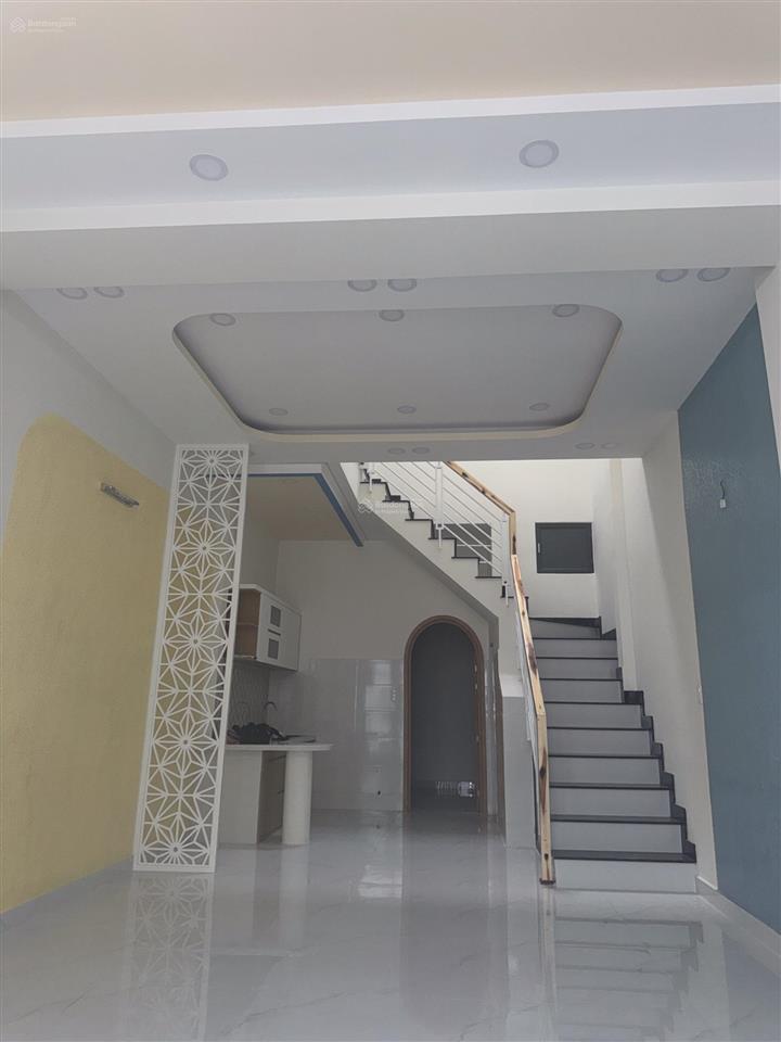 Nhà bình hưng hòa b bình tân hxh thông dt 4x12m, công nhận 47m, nở hậu tài lộc