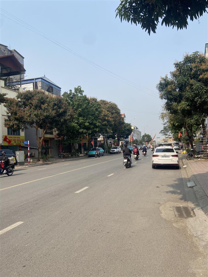 Bán đất tại thành trung, trâu quỳ, 9,6 tỷ, 73 m2, ô tô 7c đỗ cửa, cách 15m ra trục chính 3 ô tô