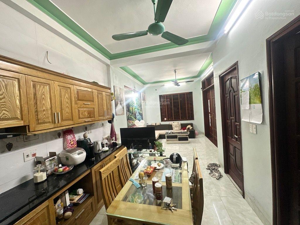 Bán nhà 3 tầng lô góc 60m cổ bi, gia lâm ô tô vào nhà nội thất đầy đủ  giá 7,5 tỷ