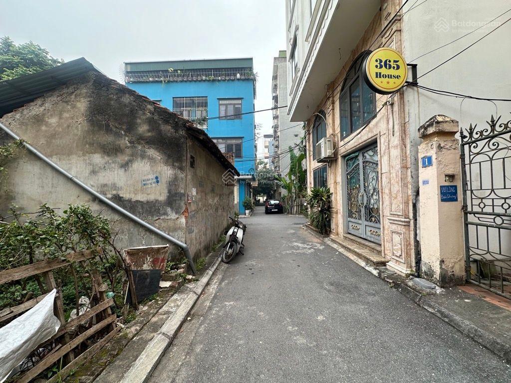 Bán đất áp góc  2 mặt thoáng, dt 71m trục chính trâu quỳ, gia lâm, giá 11,9 tỷ