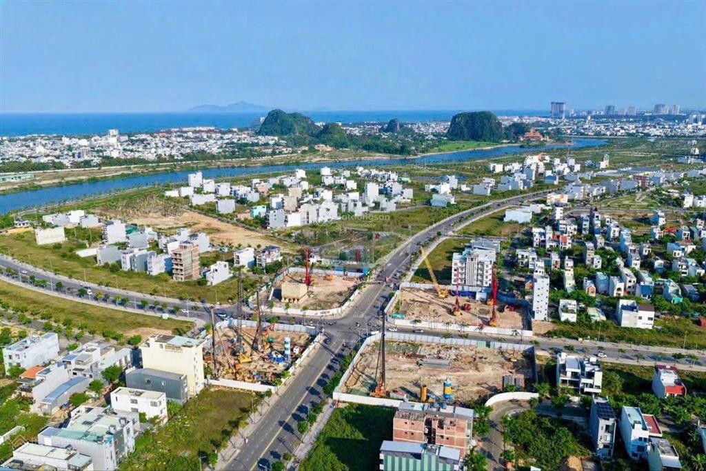 Căn 1pn+ 48m2, tầng 12,hướng đông nam, dự án fours tower đà nẵng, trung tâm hòa xuân,5phut ra biển