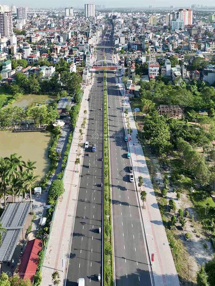 Ngọc thuỵ 90m, 2 ô tô tránh nhau, sổ đẹp, không quy hoạch. vị trí sáng giá, tiềm năng