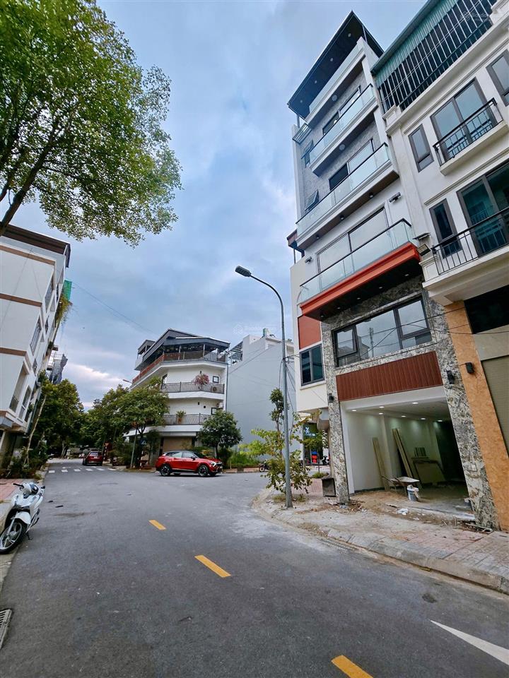Hiếm có khó tìm đất đẹp tđc ngọc thuỵ, pháp lý chuẩn, không quy hoạch. gia chủ cần tài chính