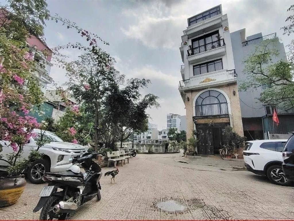 Chủ tha thiết cắt lỗ sâu cơ hội đất đẹp phố ngọc thụy long biên dt 50m, mt 5.2m ô