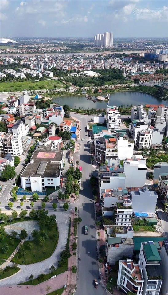 Hết thật rồi! chỉ còn hiếm có 1 lô view hồ điều hòa tđc ngọc thụy! dt 86m  mt 4.6m  đường