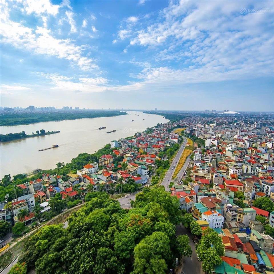 Cậu em hàng xóm gửi bán đất đẹp phân lô quân đội ngọc thụy dt 52m khu phân lô quân đội, v