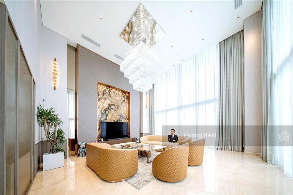 Căn penthouse đẳng cấp & tầm view đẹp dự án  dt 625m²  kết cấu 3 tầng  sổ riêng  full nt