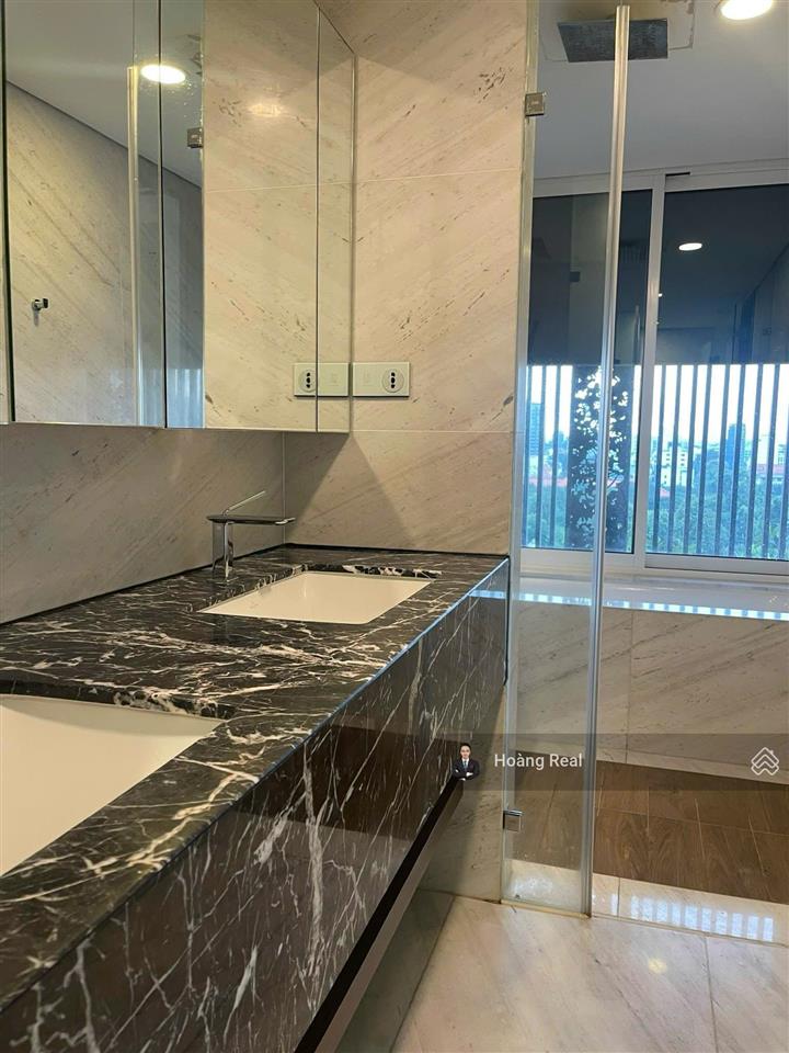 Nổi bật 4pn, diện tích 209m2 lớn nhất dự án  giá bán nổi bật dự án. bàn giao full nội thất