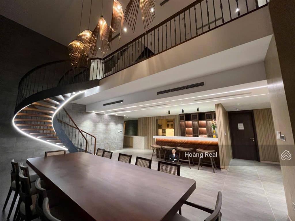 Nổi bật  căn penthouse 3 tầng, diện tích lên đến 518m2 trung tâm tphcm, tặng full nội thất