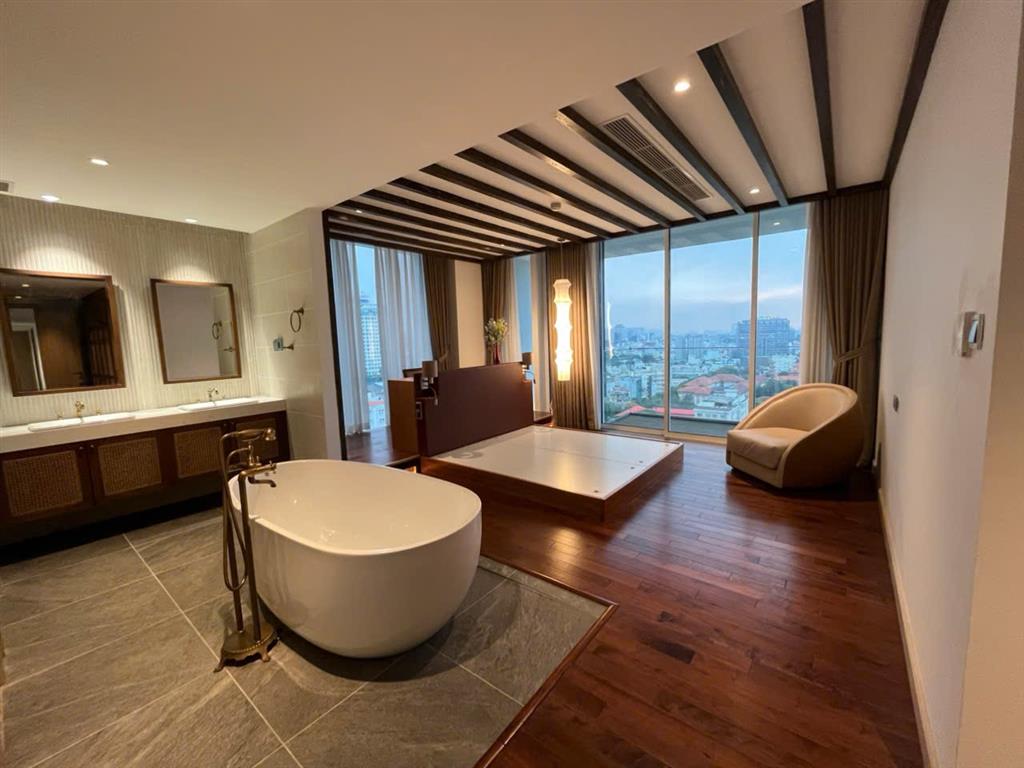 Nổi bật  căn penthouse 3 tầng, diện tích lên đến 518m2 trung tâm tphcm, tặng full nội thất