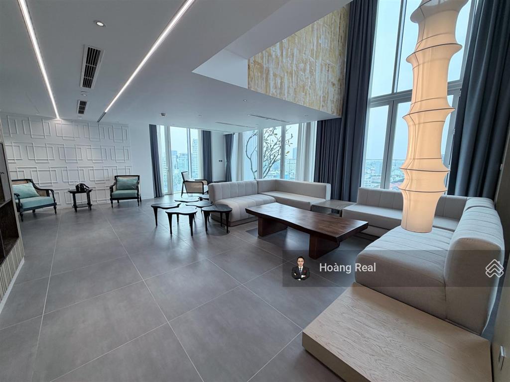 Nổi bật  căn penthouse 3 tầng, diện tích lên đến 518m2 trung tâm tphcm, tặng full nội thất