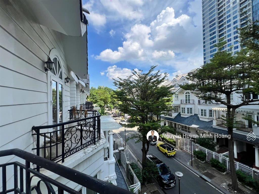 Độc quyền! căn villa saigon pearl  sổ hồng riêng  trục đường thông đẹp. phù hợp mua ở/văn phòng
