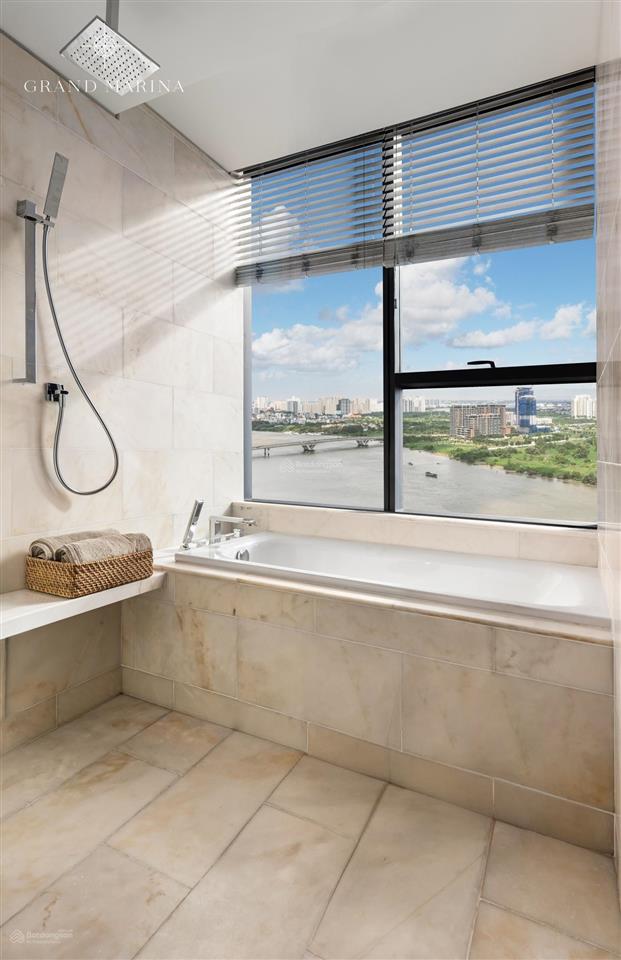 Suất đặc biệt  hiếm có 1 căn 3pn  167m2 trần cao 4m2  căn thường 3m3, view sông & thảo cầm viên