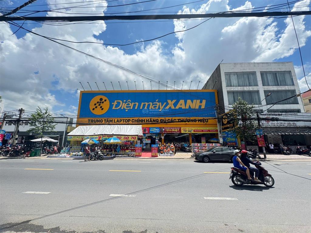 Cho thuê mb kd ngang 20m mặt tiền đường pvt ngay nt vincom sàn 1500m2 giá 170 triệu