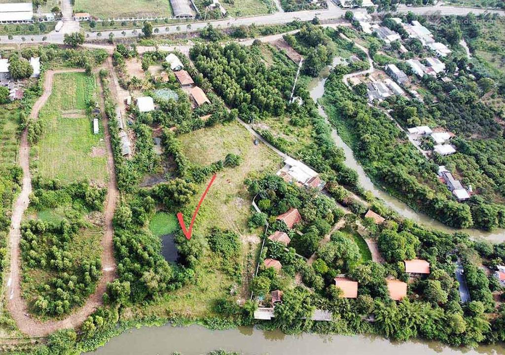 Bán đất 7000m2 giáp sông tại xuyên mộc, 14,5 tỷ vnd, mặt tiền 50m, 60 m mặt sông pháp lý đầy đủ