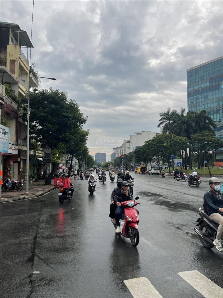 Bán nhà mặt phố tại nguyễn trường tộ 6 tầng giá siêu hời 95 tỷ