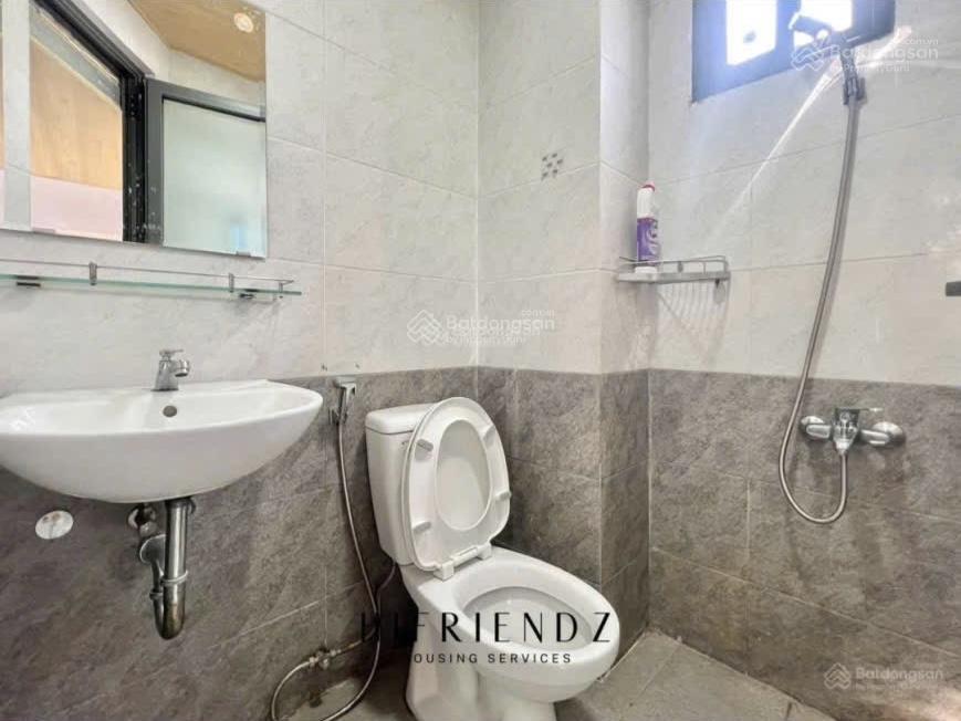 Cho thuê phòng trọ q4 | máy giặt riêng gần đh luật, đh nguyễn tất thành, nhiều cửa thoáng gió